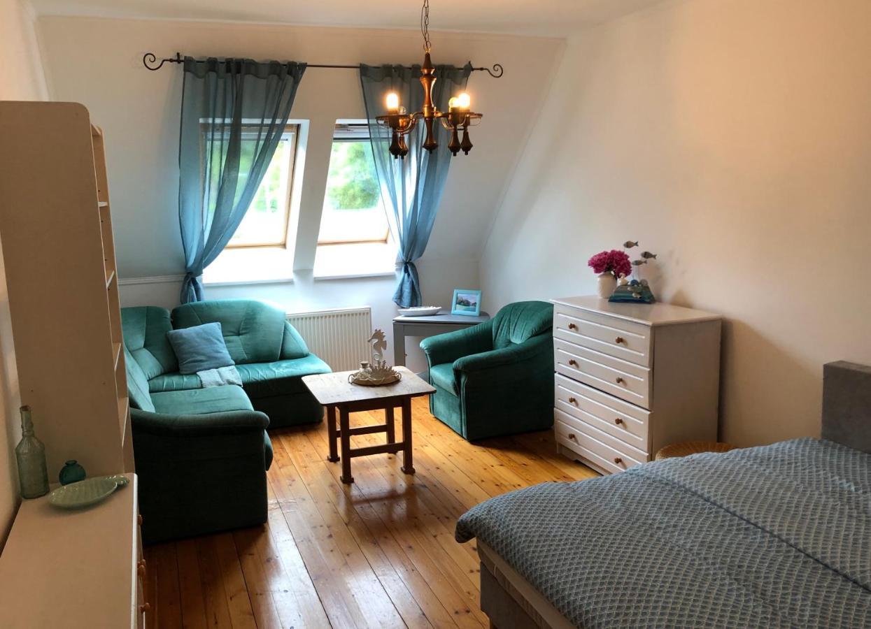 Capri Apartman Eger Zewnętrze zdjęcie